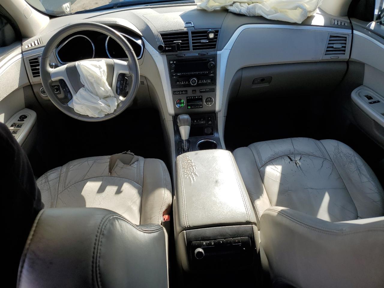 2011 Chevrolet Traverse - Image 8