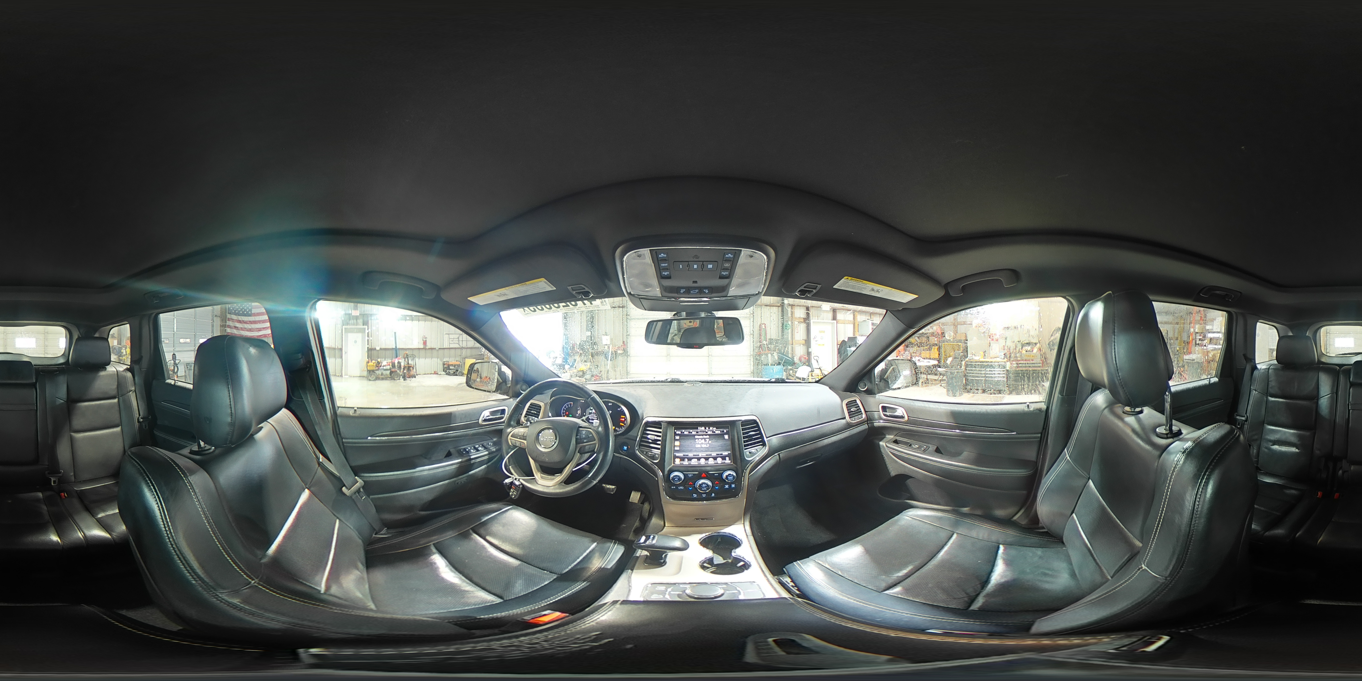 2015 Jeep Grand Cherokee - Image 13