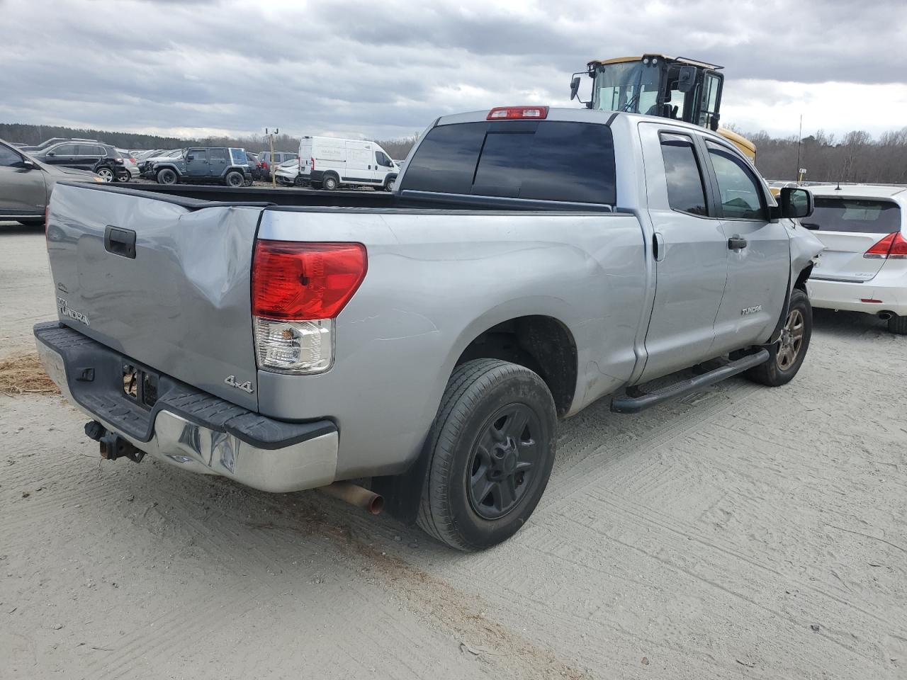 2013 Toyota Tundra - Image 3