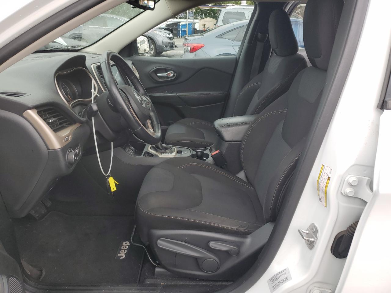 2016 Jeep Grand Cherokee - Image 7