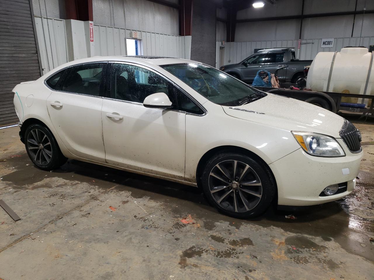 2016 Buick Verano - Image 4