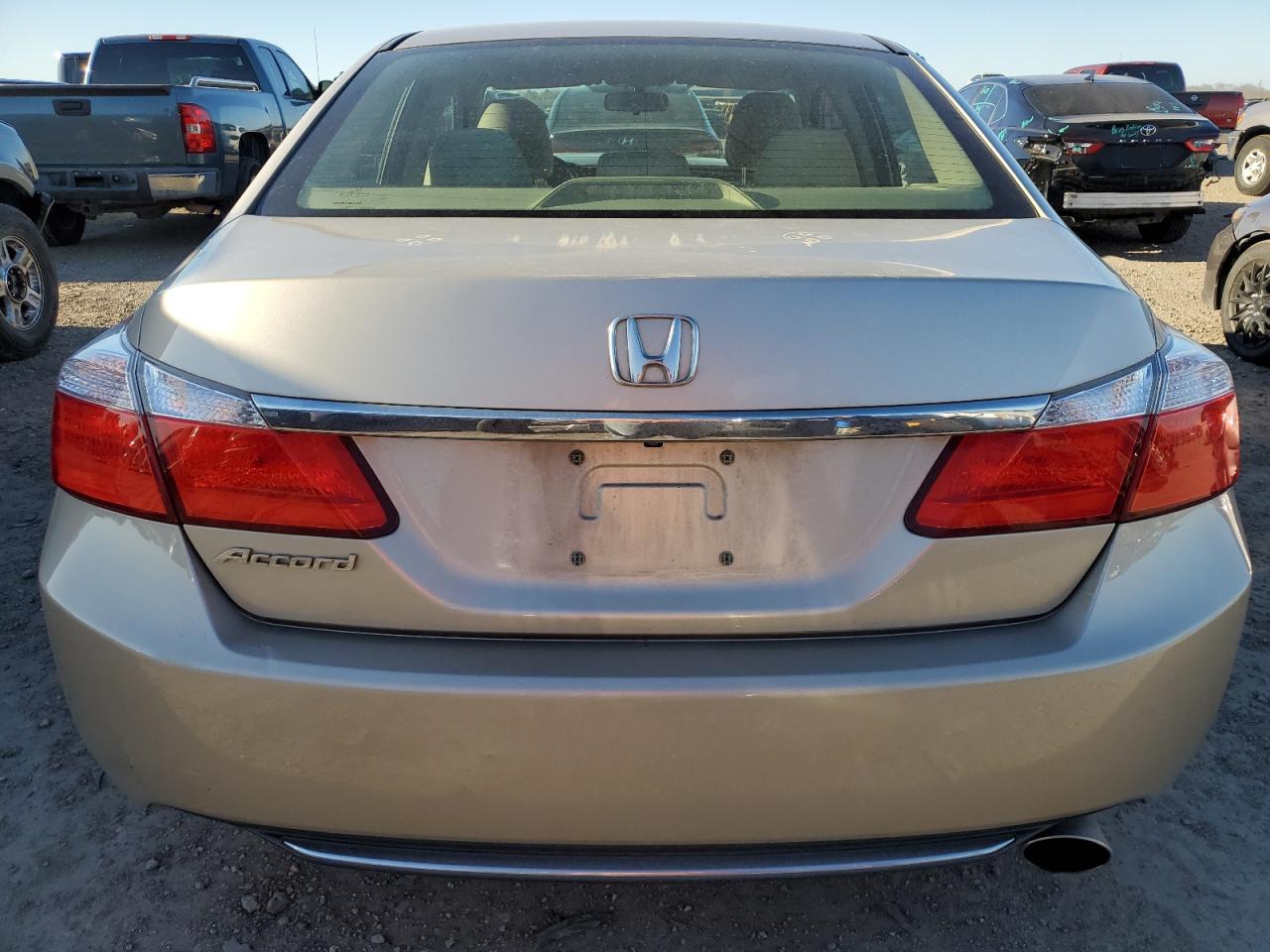2014 Honda Accord - Image 6