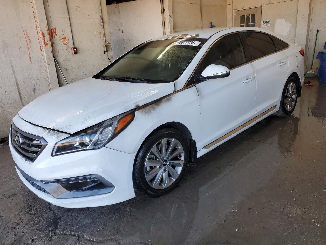 2016 Hyundai Sonata - Image 1