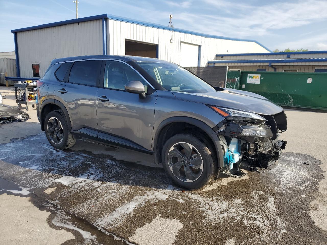 2024 Nissan Rogue - Image 4