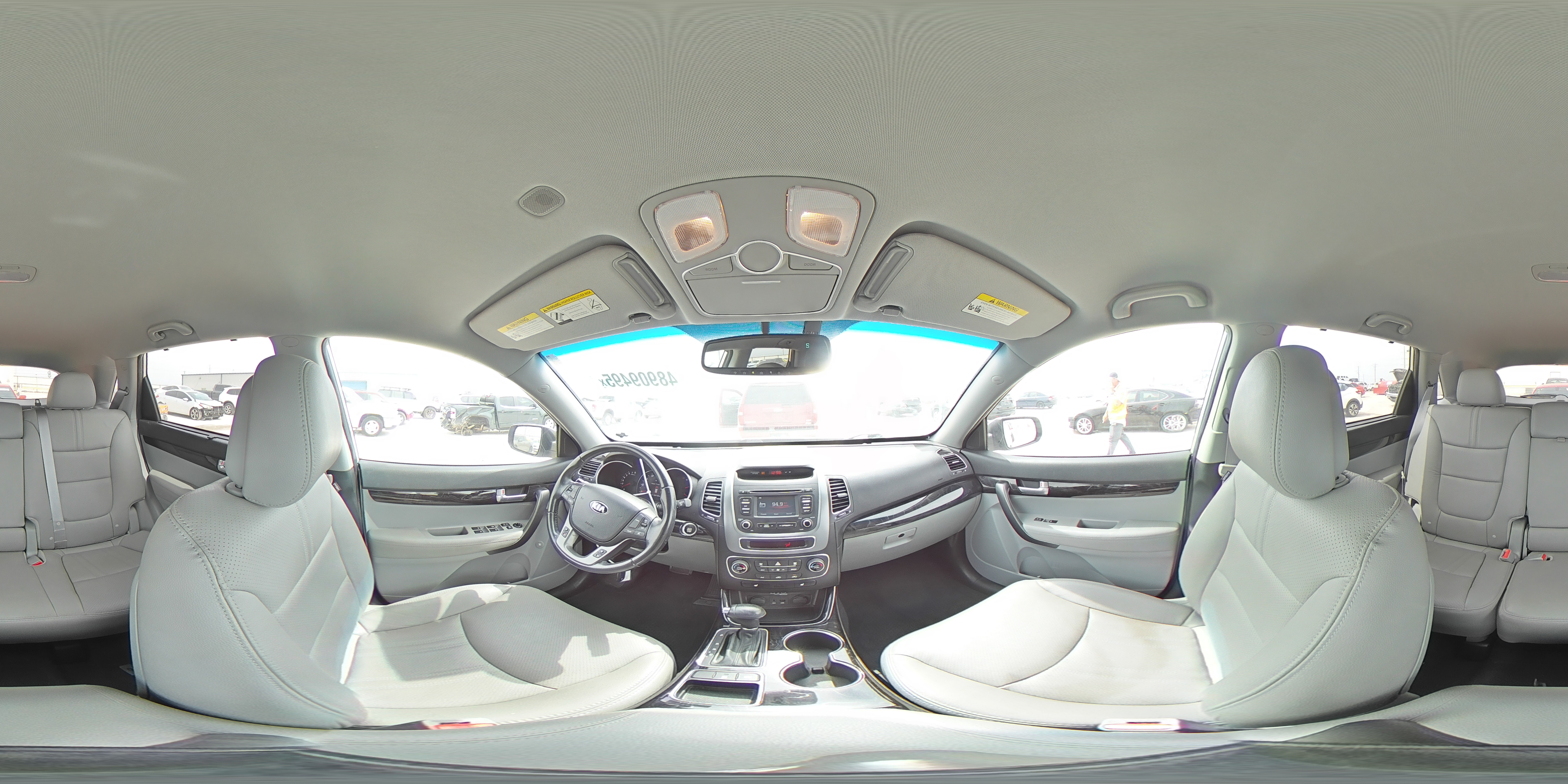 2014 Kia Sorento - Image 15