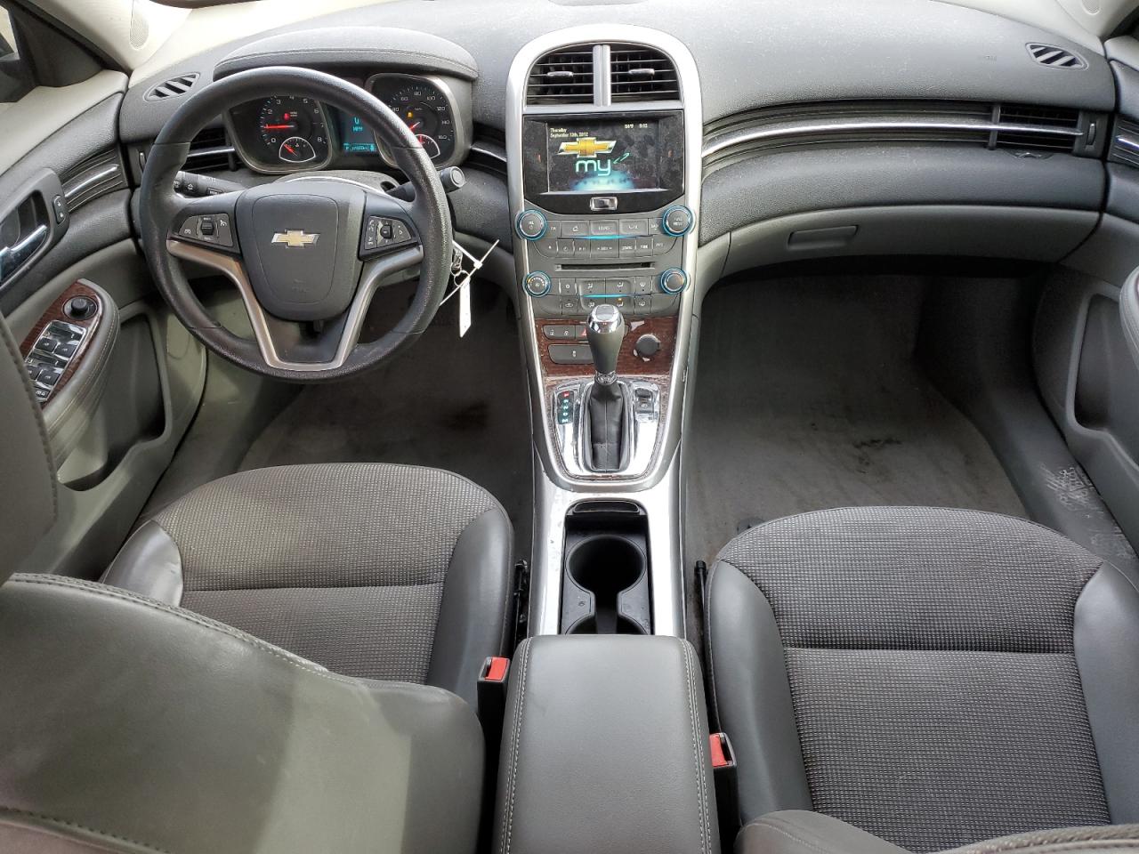 2013 Chevrolet Malibu - Image 8