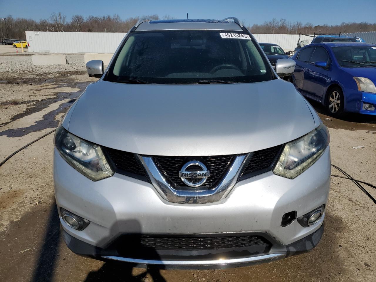 2015 Nissan Rogue - Image 5
