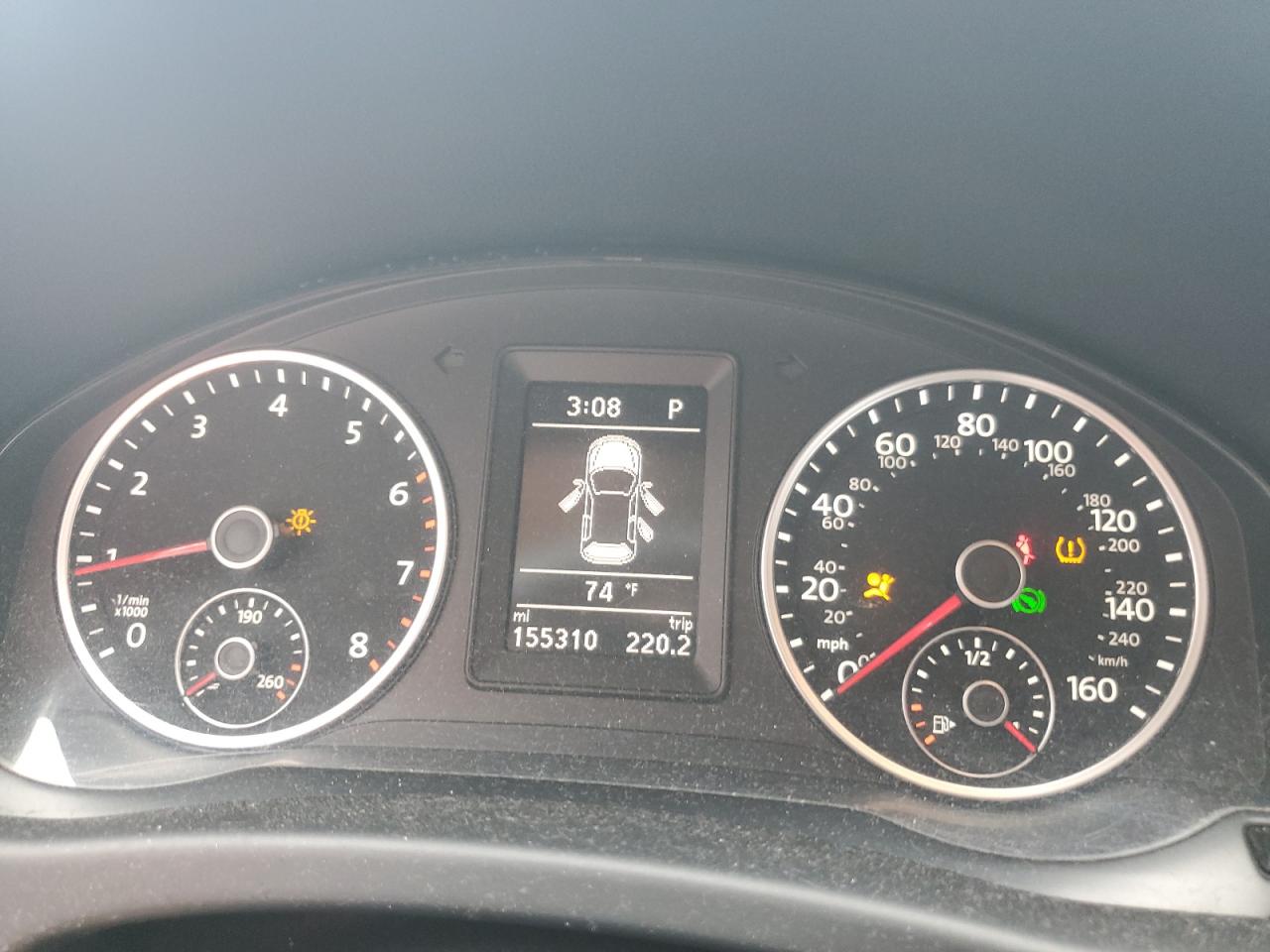 2016 Volkswagen Tiguan - Image 9