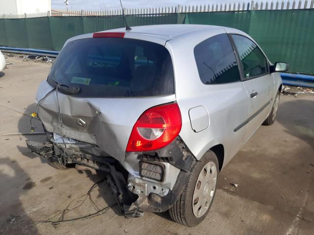 2009 RENAULT CLIO EXTRE