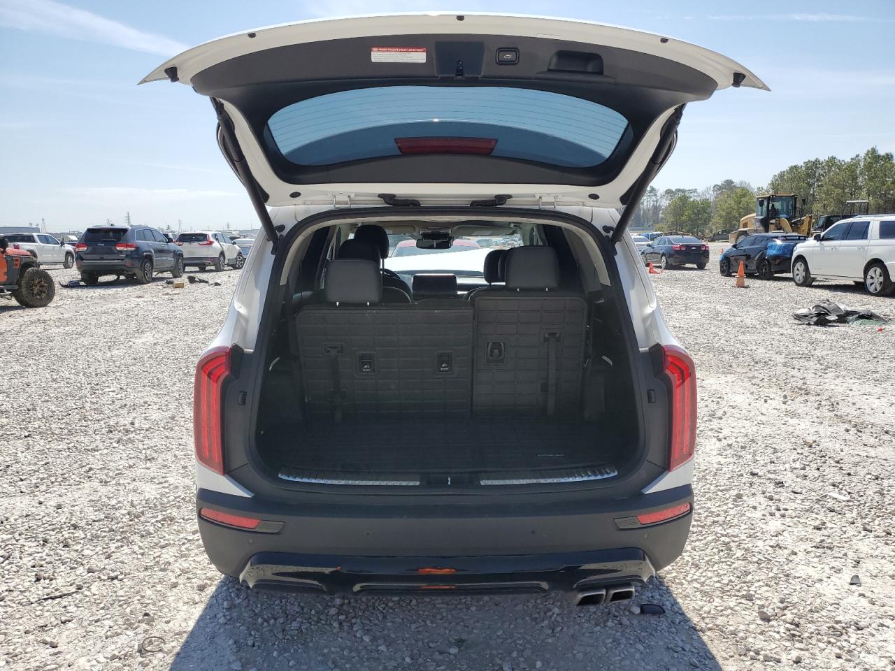 2021 Kia Telluride - Image 6