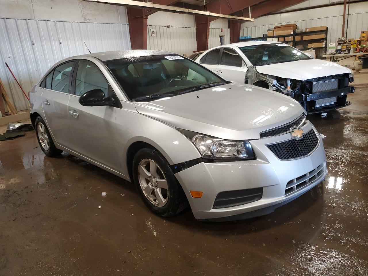 2013 Chevrolet Cruze - Image 4