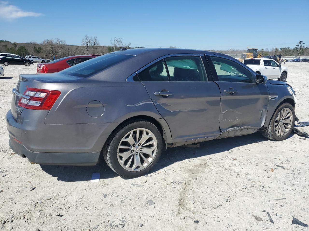2014 Ford Taurus - Image 3
