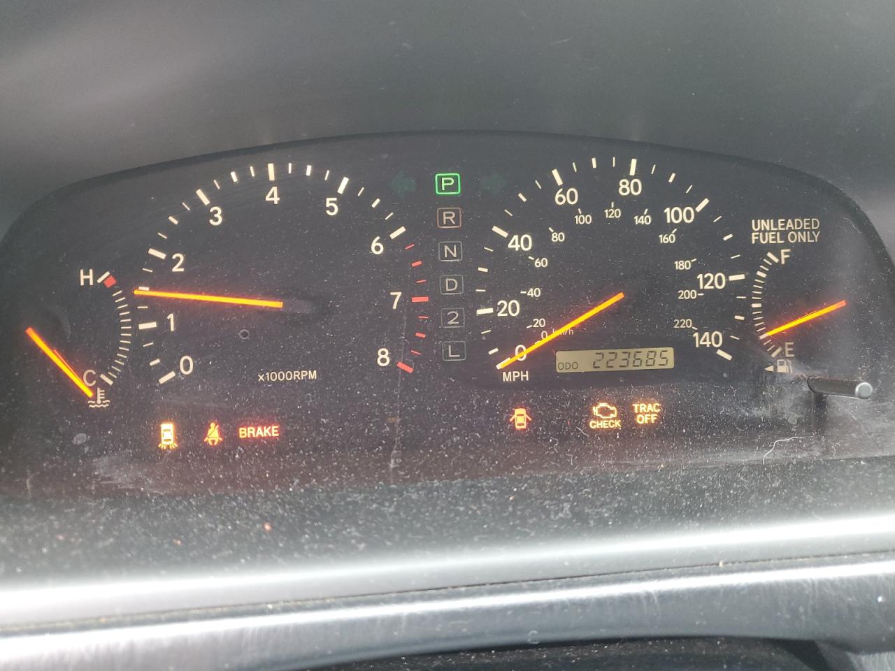 2000 Lexus ES - Image 9