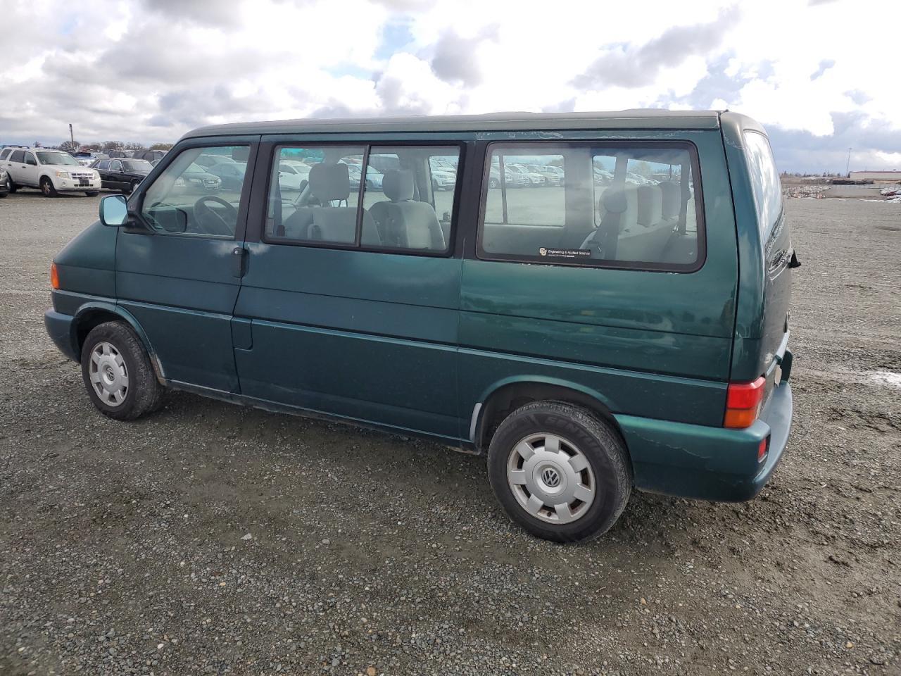 1999 Volkswagen EuroVan - Image 2