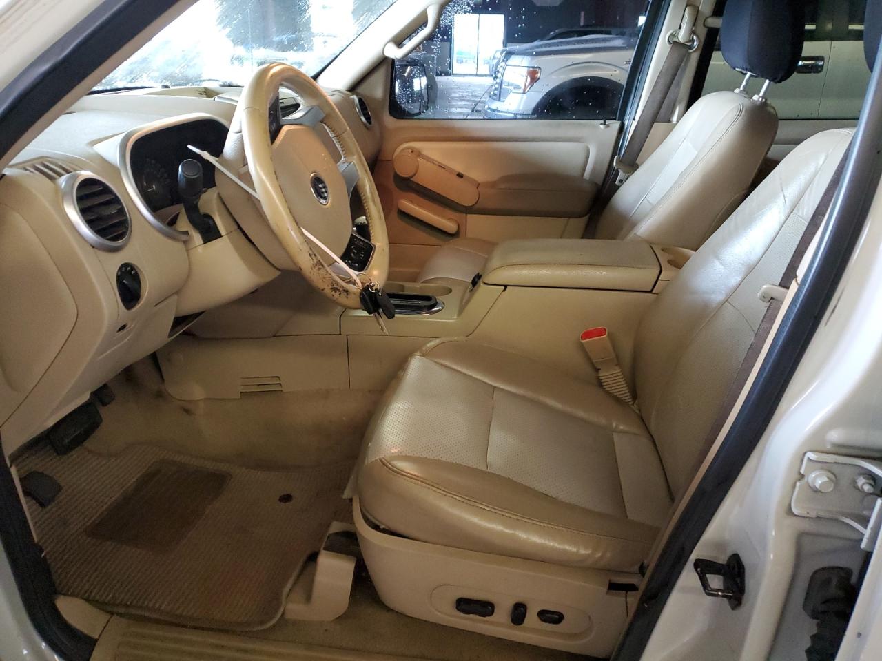 2006 Mercury Mountaineer Premier VIN: 4M2EU38896ZJ01560 Lot: 49839295
