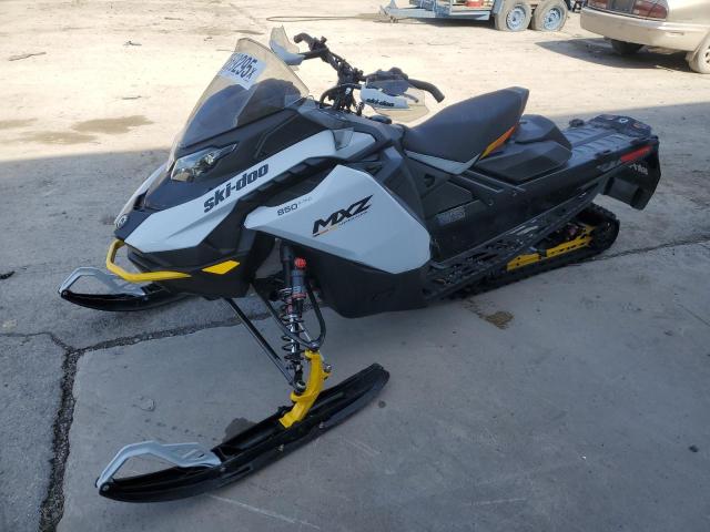 2023 SKIDOO MXZ ADRENA  