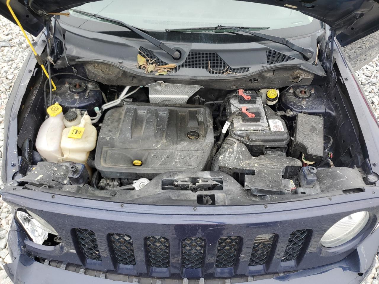2015 Jeep Liberty (Patriot) - Image 12