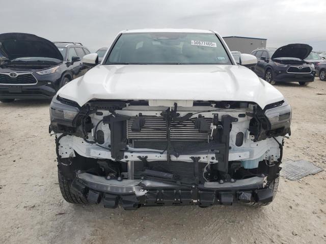  TOYOTA TACOMA 2024 White