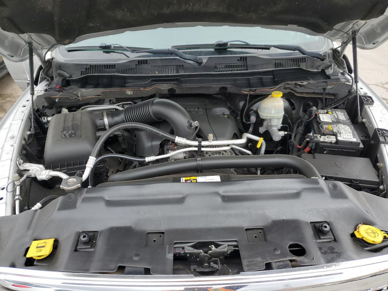 2015 RAM 1500 - Image 11