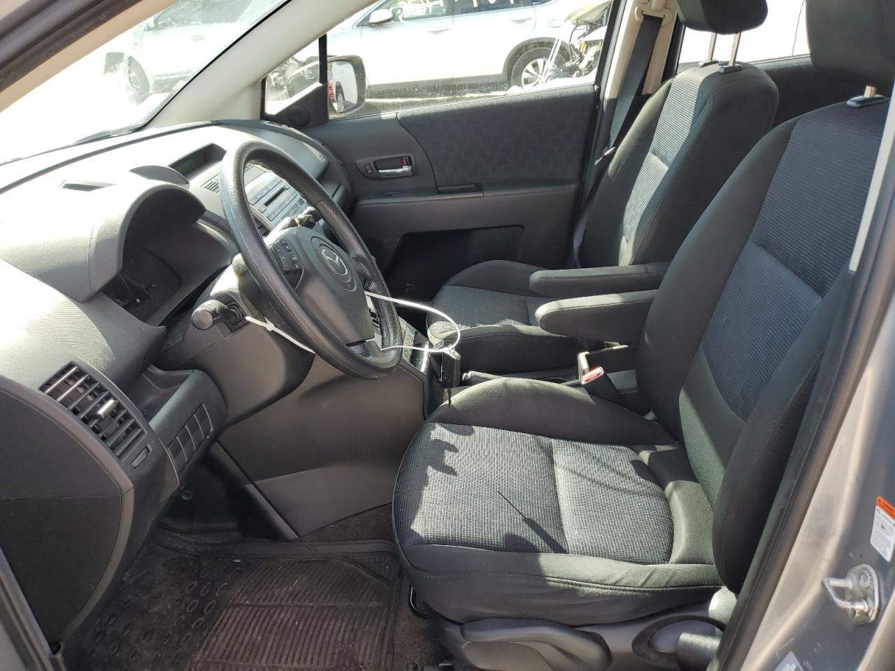 2010 Mazda 5 - Image 7