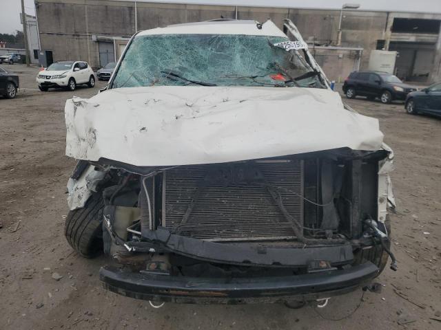 Parquets CHEVROLET TAHOE 2012 White