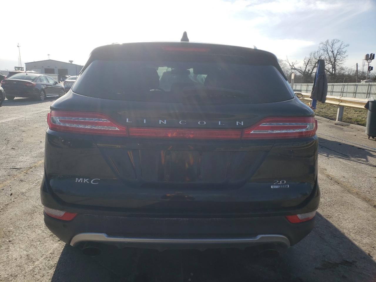 2015 Lincoln MKZ - Image 6
