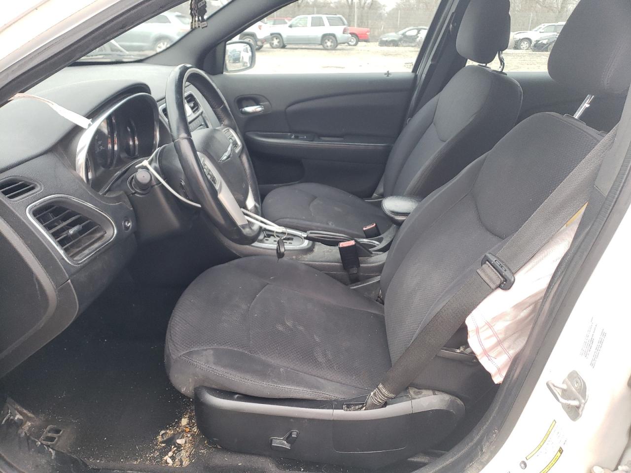 2013 Chrysler 200 Touring VIN: 1C3CCBBB1DN570472 Lot: 47284705