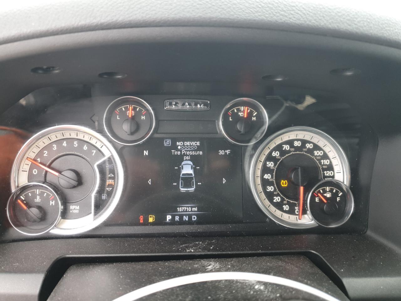 2016 RAM 1500 - Image 9
