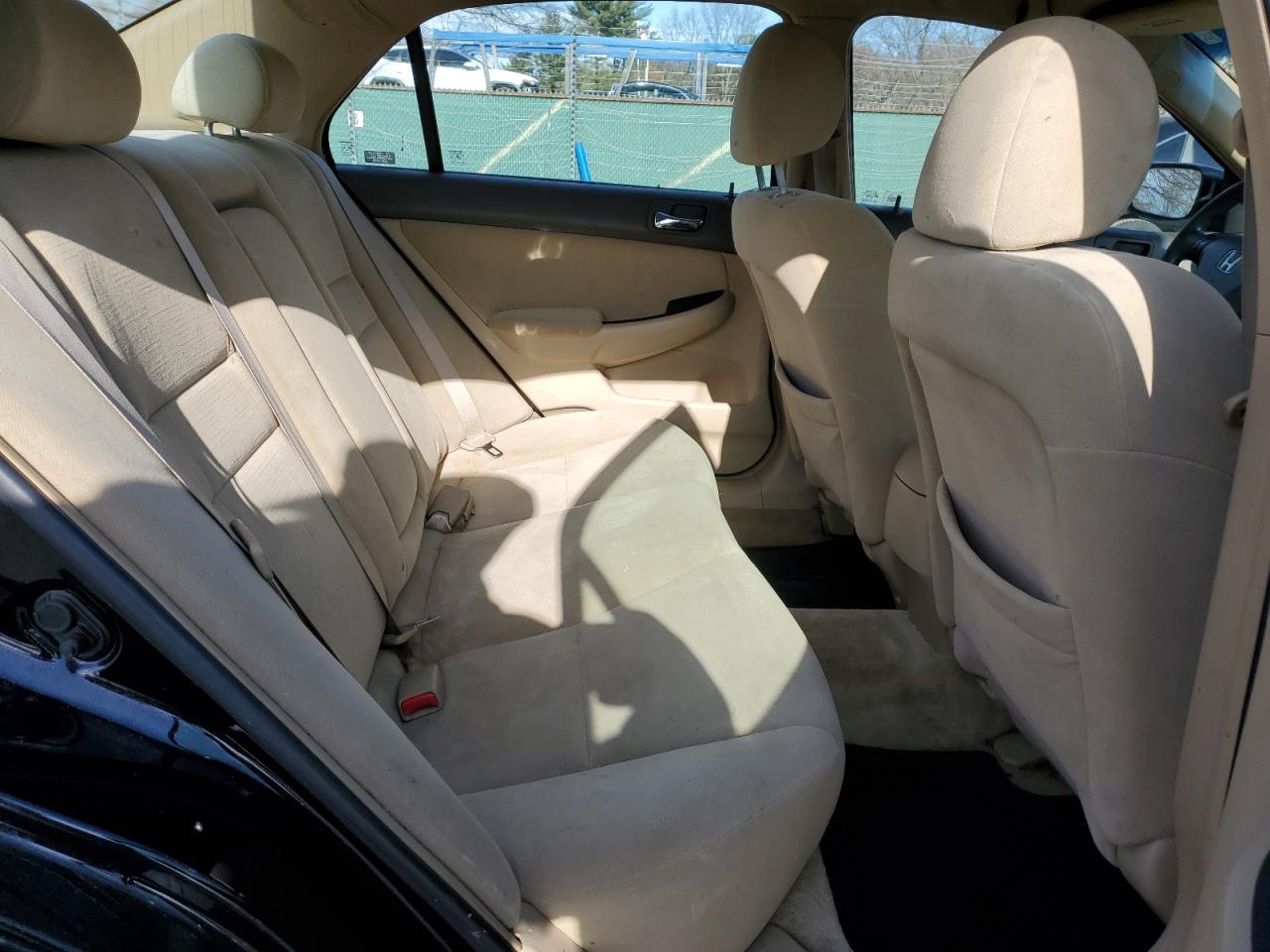 2007 Honda Accord - Image 10