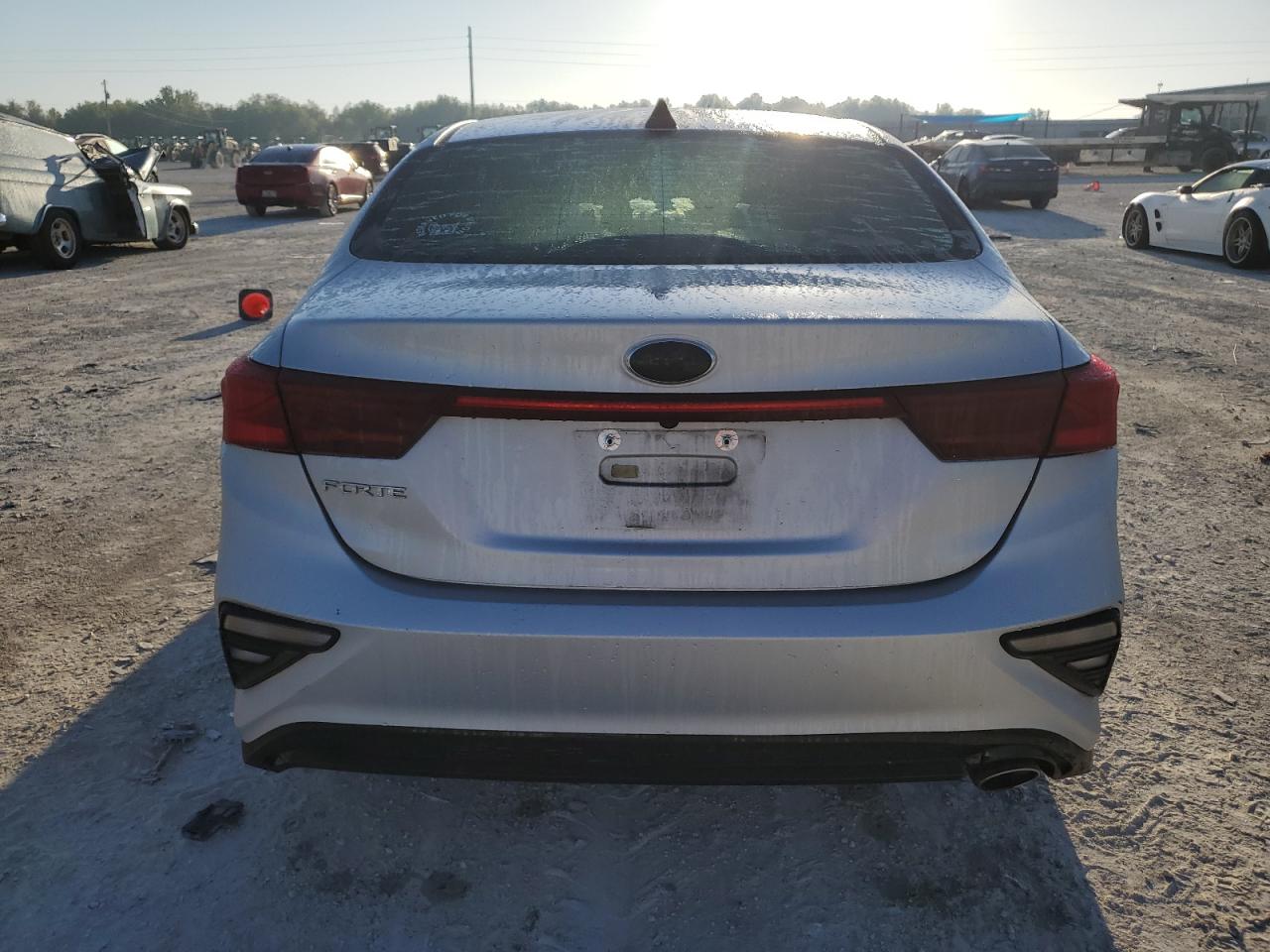 2019 Kia Forte - Image 6
