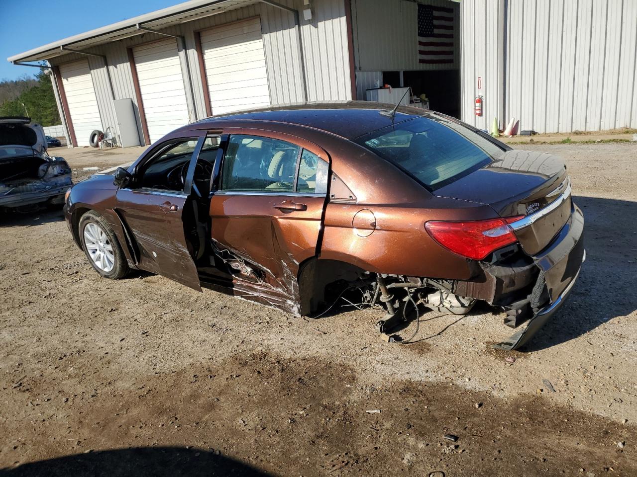 2012 Chrysler 200 - Image 2