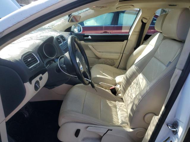 Crossovers VOLKSWAGEN JETTA 2014 White