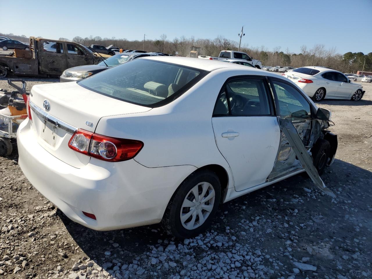 2011 Toyota Corolla - Image 3