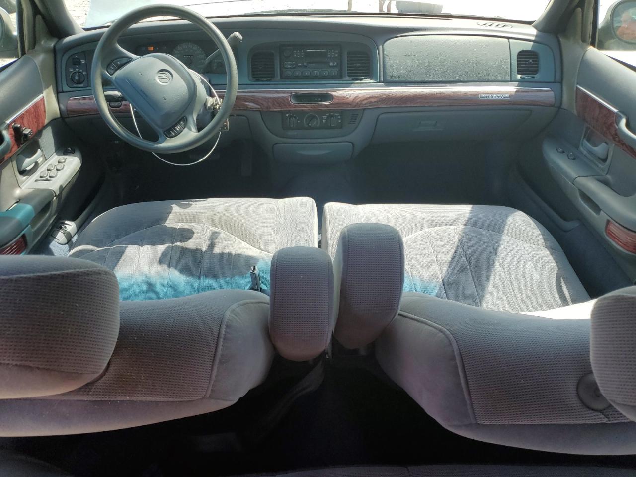 2000 Mercury Grand Marquis Gs VIN: 2MEFM74W2YX625405 Lot: 50847035