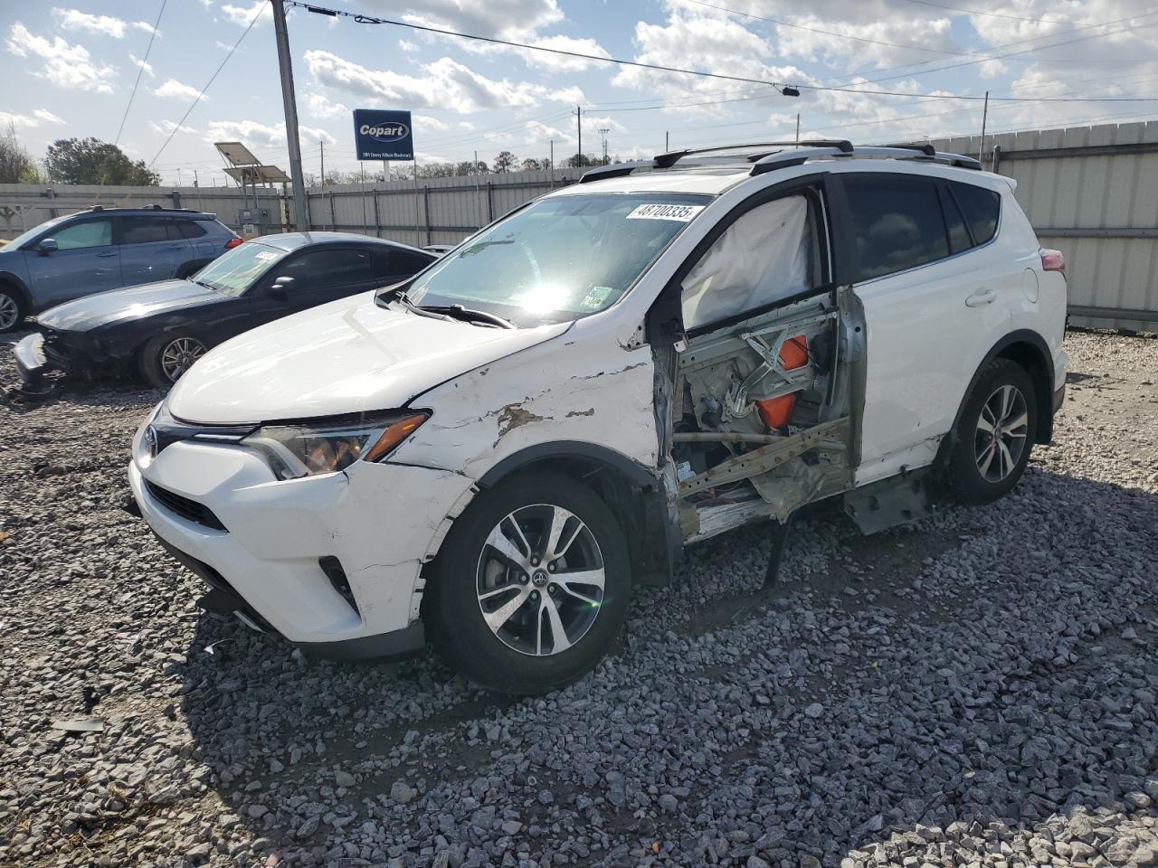 2016 Toyota RAV 4 - Image 1