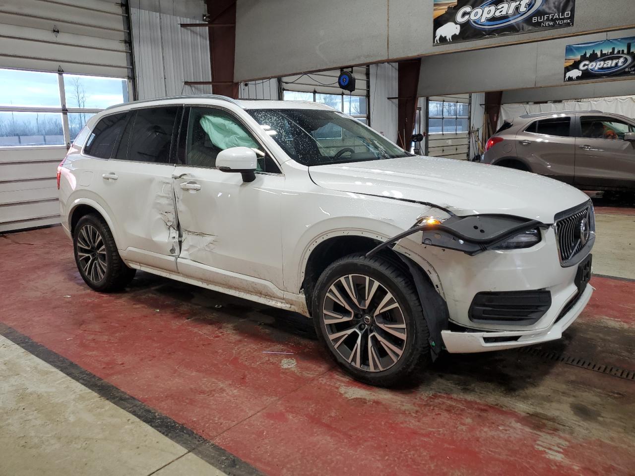 2020 Volvo XC90 - Image 4