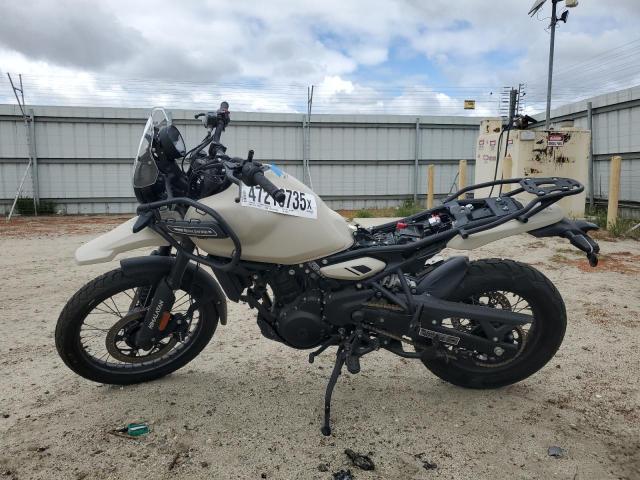 2025 ROYAL ENFIELD MOTORS HIMALAYAN 450 