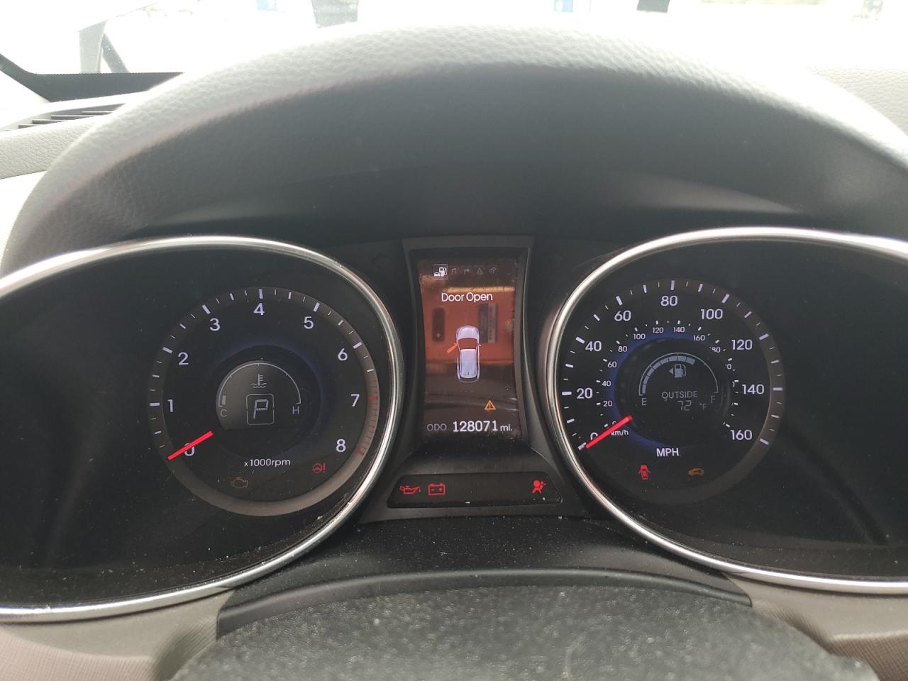 2013 Hyundai Santa Fe - Image 9