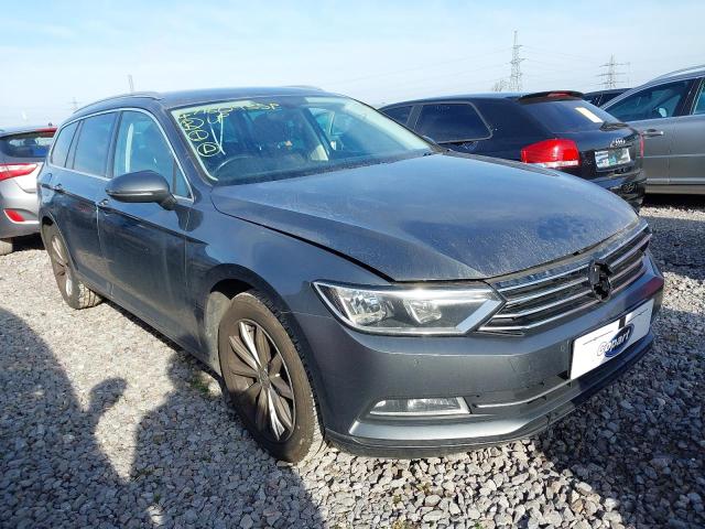 2016 VOLKSWAGEN PASSAT SE