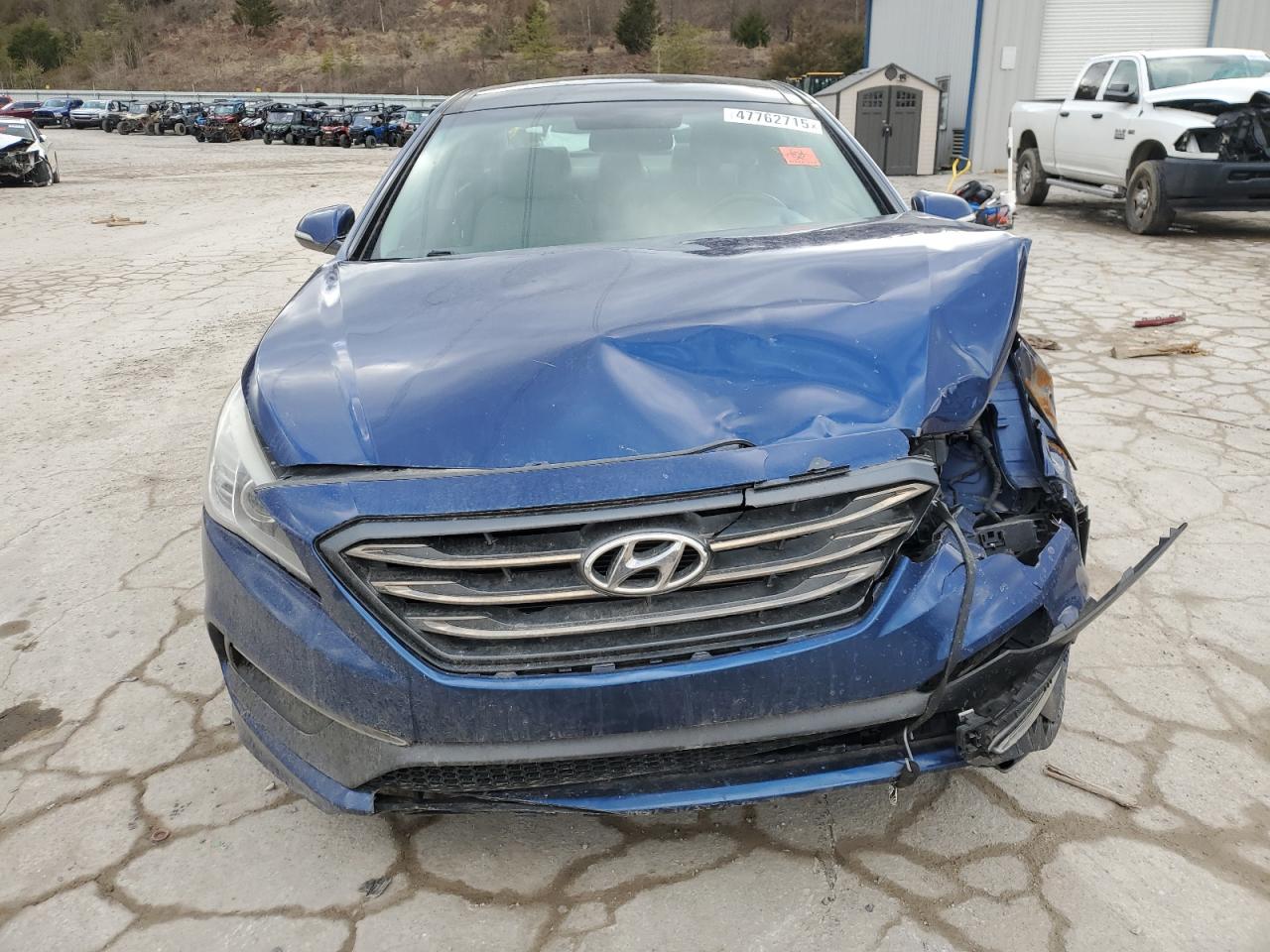 2016 Hyundai Sonata - Image 5