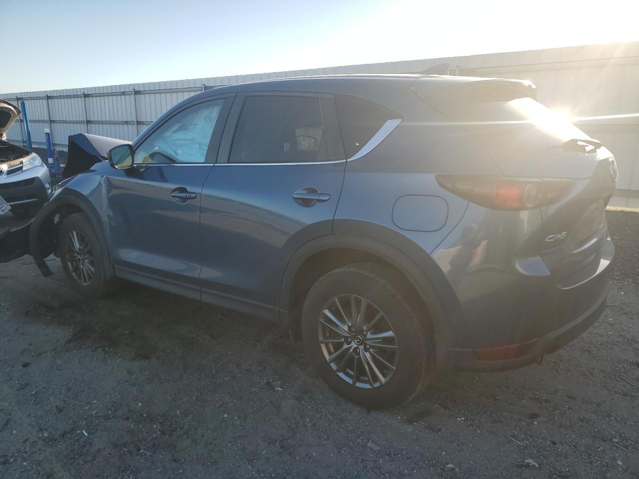 2017 Mazda CX-5 - Image 2