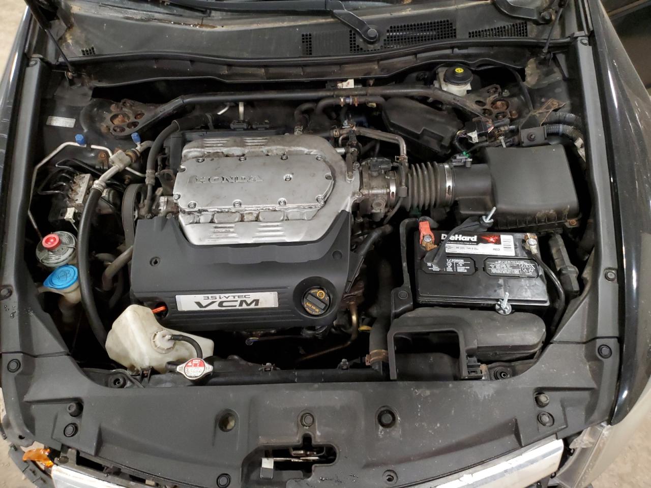 2012 Honda Accord - Image 11