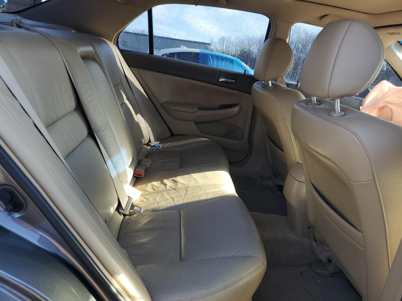2007 Honda Accord - Image 10