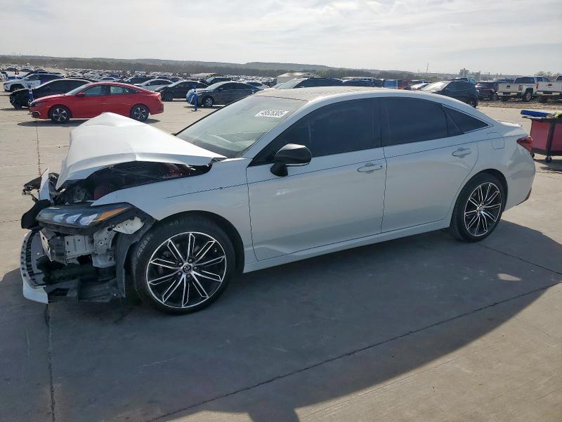 2019 Toyota Avalon Xle