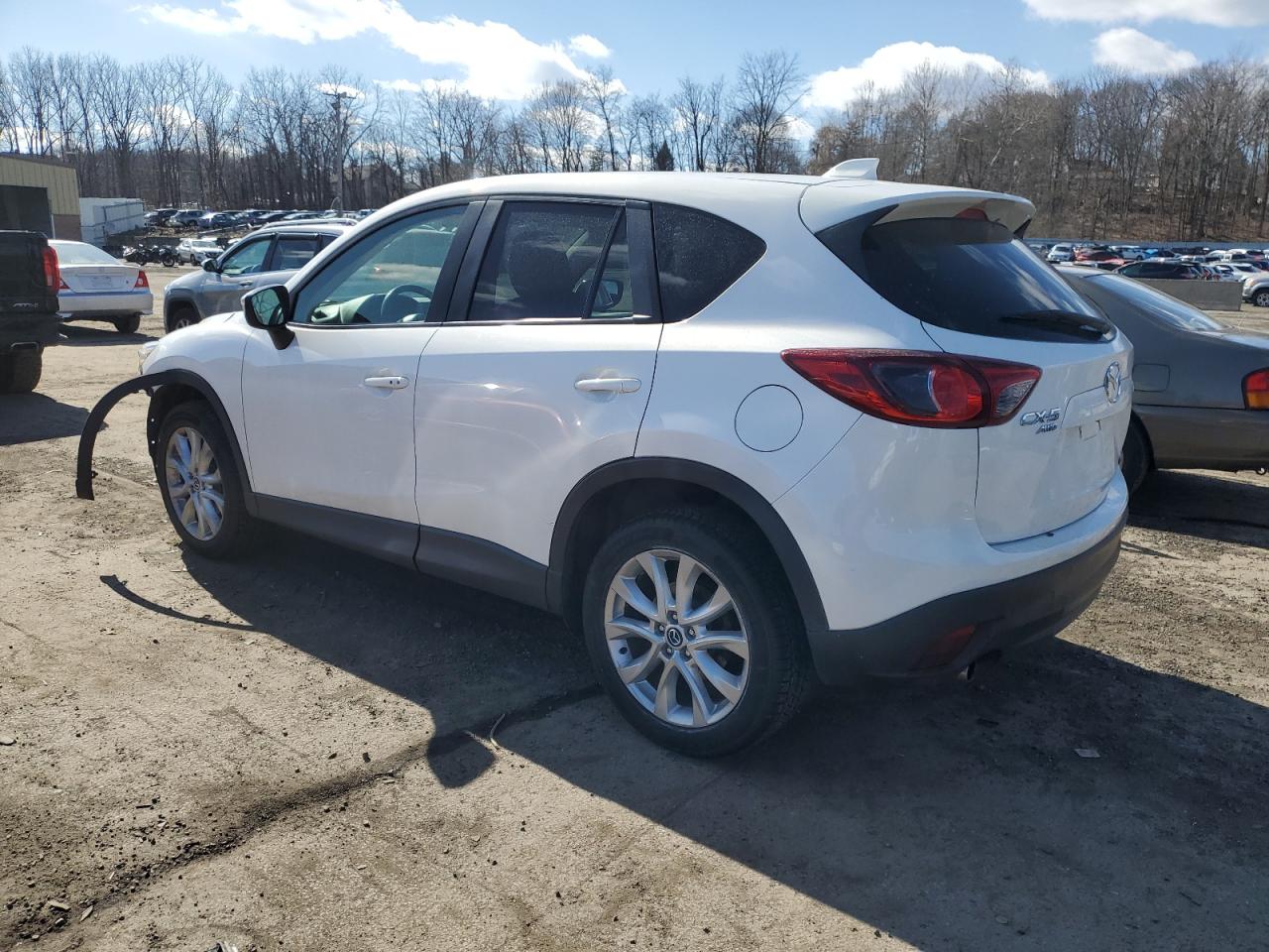 2015 Mazda CX-5 - Image 2