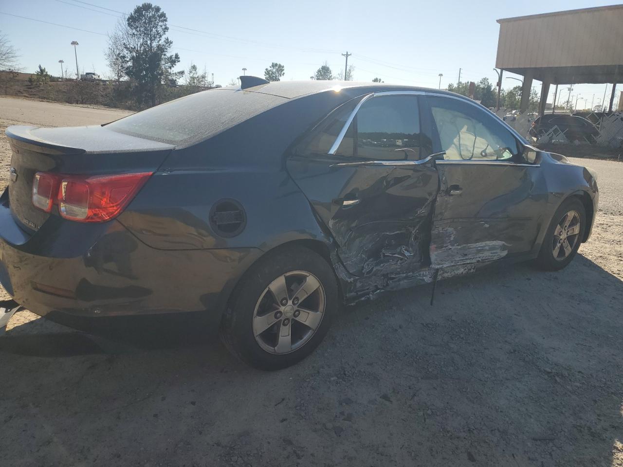 2015 Chevrolet Malibu - Image 3