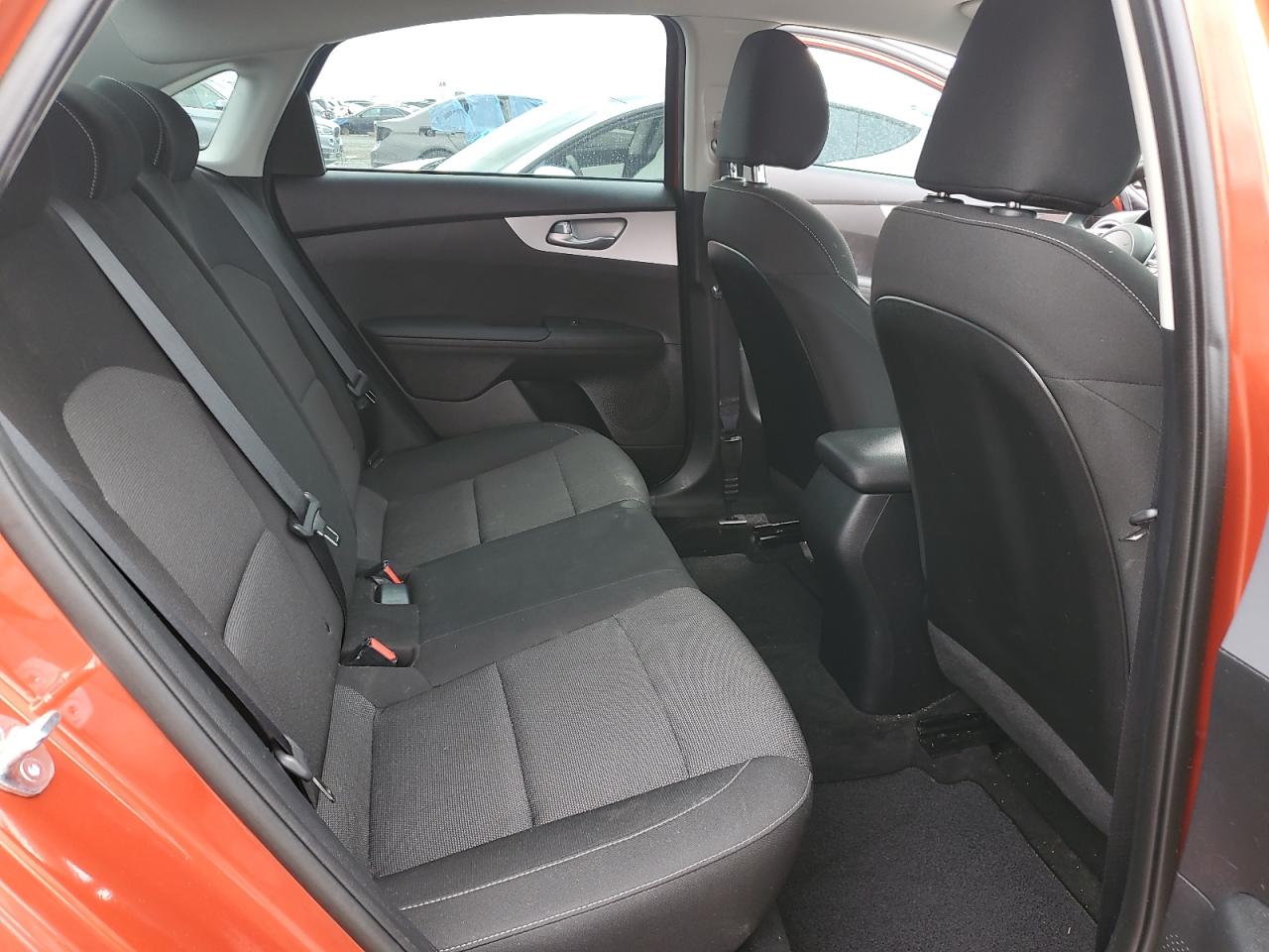 2023 Kia Forte - Image 10