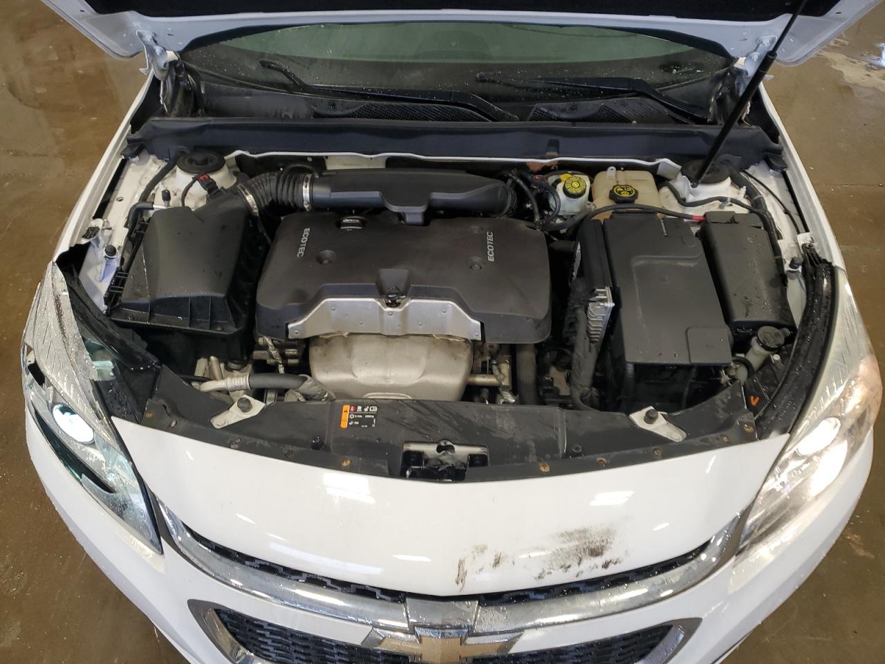 2014 Chevrolet Malibu - Image 11