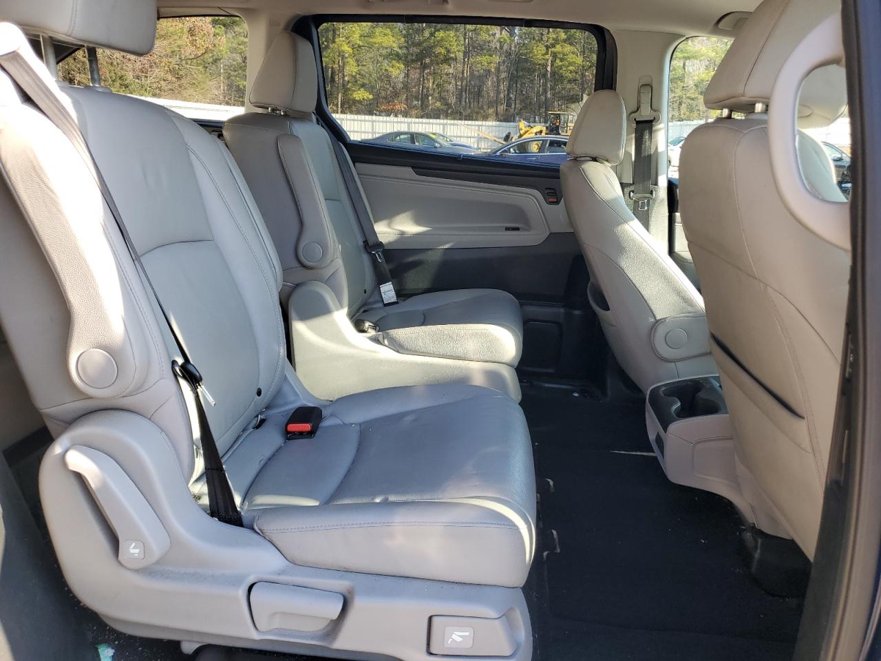 2020 Honda Odyssey - Image 11