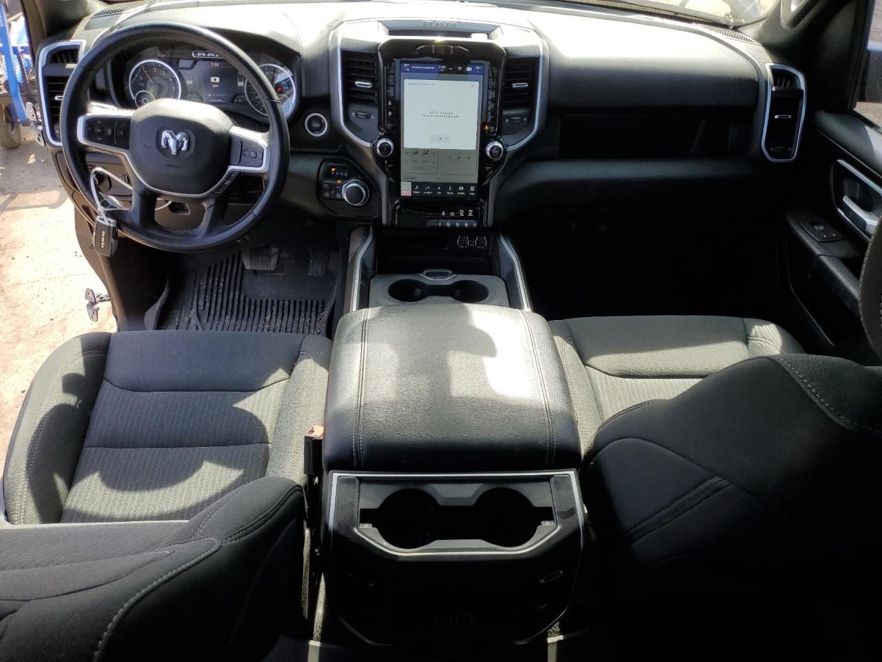 2022 RAM 1500 - Image 8